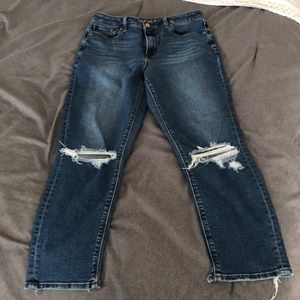 American Eagle Mom Jeans